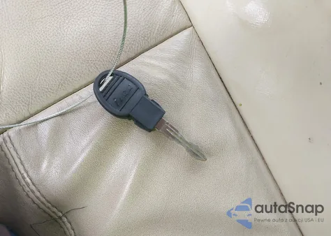 2008 Chrysler Town & Country Limited из США, поврежденный, VIN 2A8HR64XX8R148704